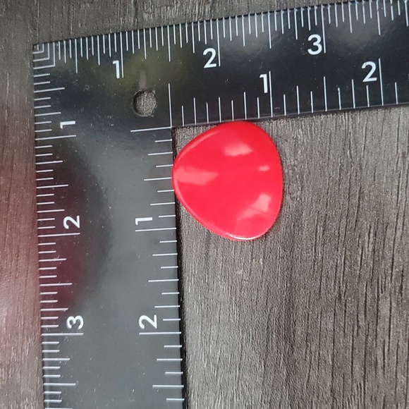 Bold Red Femme Earrings For Pierced Ears E1019 - Picture 2 of 2